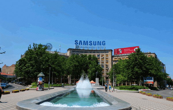 塞爾維亞貝爾格萊德廣場水景噴泉