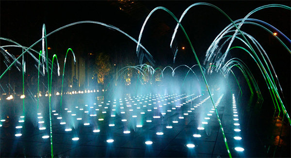 中鐵房地產(chǎn)寸灘音樂噴泉